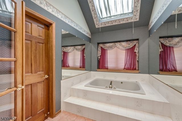 12 Railsedge Rd, Hillsborough Twp., NJ 08844