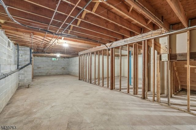 12 Railsedge Rd, Hillsborough Twp., NJ 08844