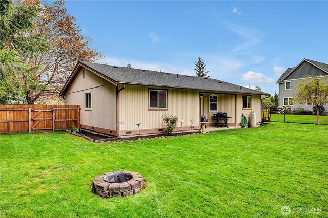 5617 322nd Avenue NE, Carnation, WA 98014