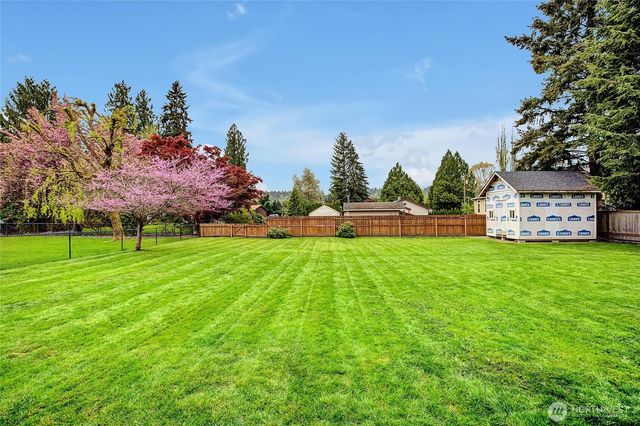 5617 322nd Avenue NE, Carnation, WA 98014