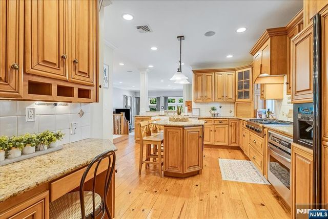 140 John Street, Ridgewood, NJ 07450