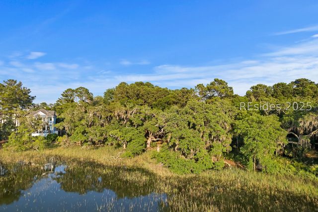 17 Sterling Pointe Drive, Hilton Head Island, SC 29926