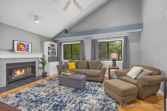 4568 Brookmeadow Court Se, City Of Kentwood, MI 49512