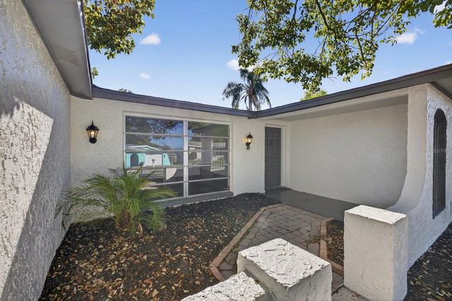 10028 VINEYARD LANE, Port Richey, FL 34668