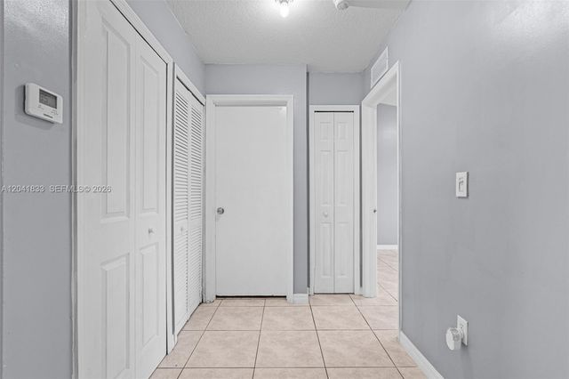 1261 SE 27th Street 201, Homestead, FL 33035