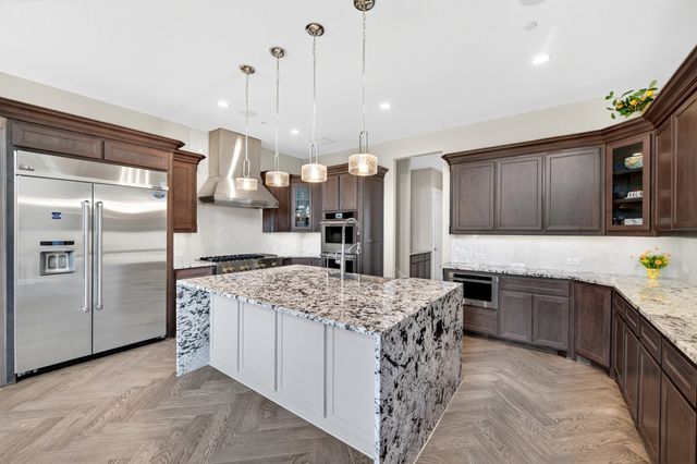 689 Dancing Water Drive, Frisco, TX 75036