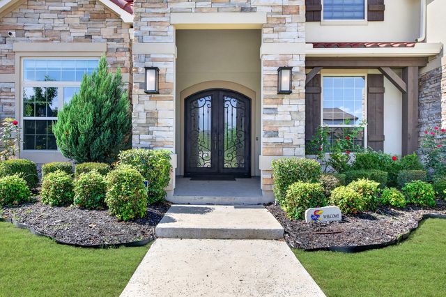 689 Dancing Water Drive, Frisco, TX 75036