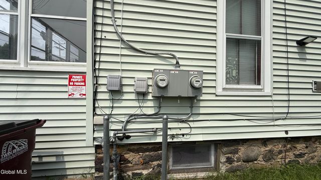 242 Bleecker Street, Gloversville, NY 12078