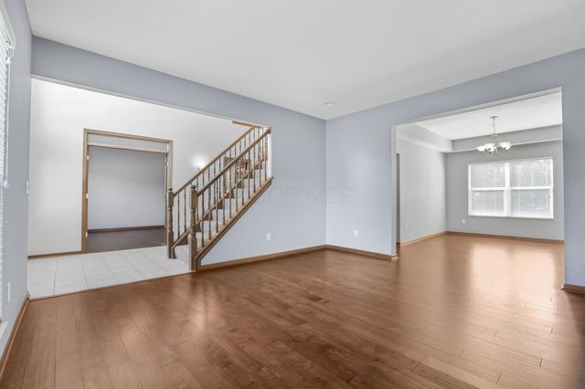 3825 Delwood Drive, Powell, OH 43065