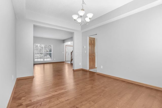 3825 Delwood Drive, Powell, OH 43065