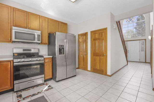 3825 Delwood Drive, Powell, OH 43065