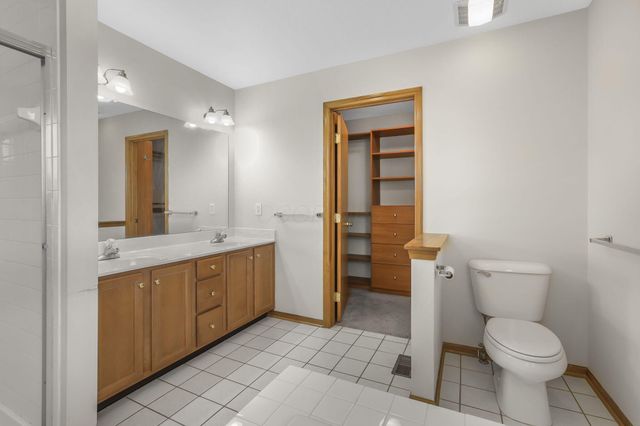 3825 Delwood Drive, Powell, OH 43065