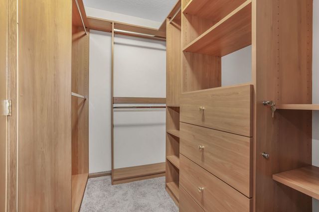 3825 Delwood Drive, Powell, OH 43065