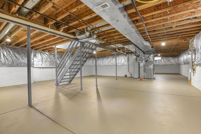 3825 Delwood Drive, Powell, OH 43065