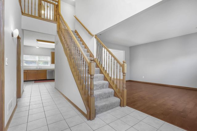 3825 Delwood Drive, Powell, OH 43065