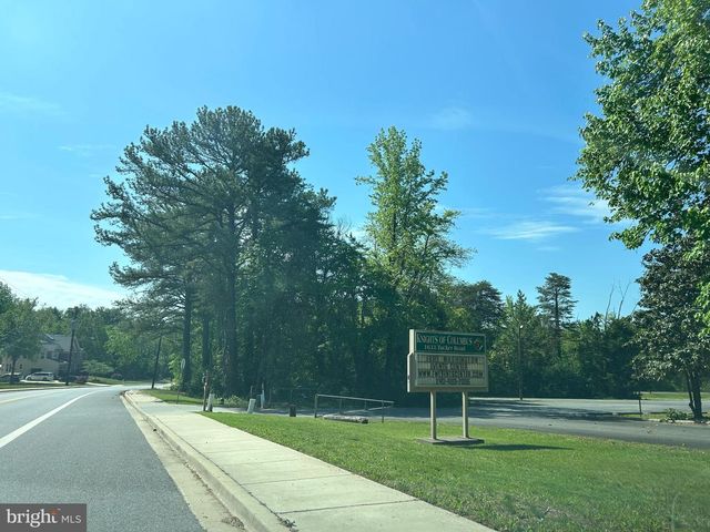 1701 FERGUSON LN, Fort Washington, MD 20744