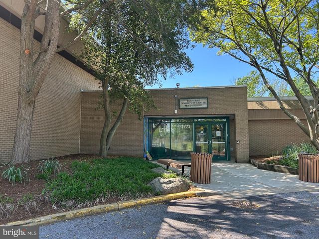 1701 FERGUSON LN, Fort Washington, MD 20744