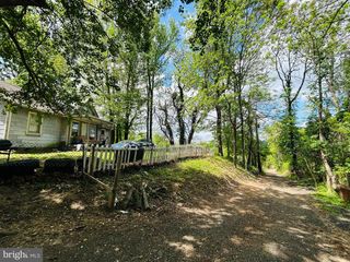 1701 FERGUSON LN, Fort Washington, MD 20744