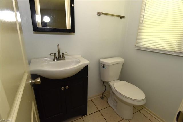 2301 Douglas Hill Drive, Winston-salem, NC 27105