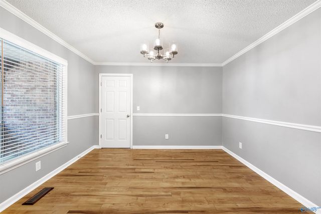 2203 Springdale Drive, Hartselle, AL 35640