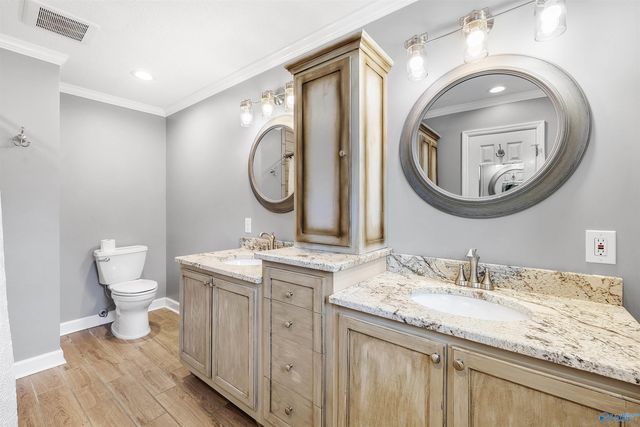 2203 Springdale Drive, Hartselle, AL 35640