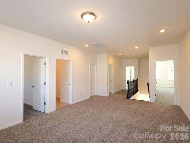 12113 Avienmore Drive, Charlotte, NC 28278