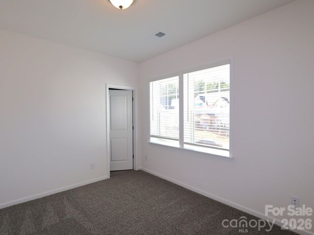 12113 Avienmore Drive, Charlotte, NC 28278