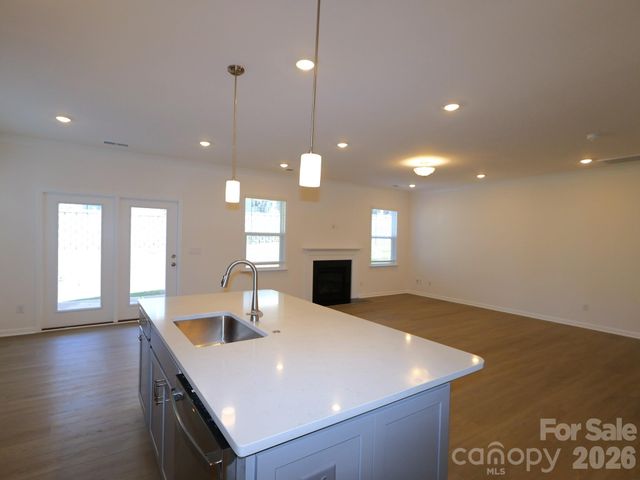 12113 Avienmore Drive, Charlotte, NC 28278