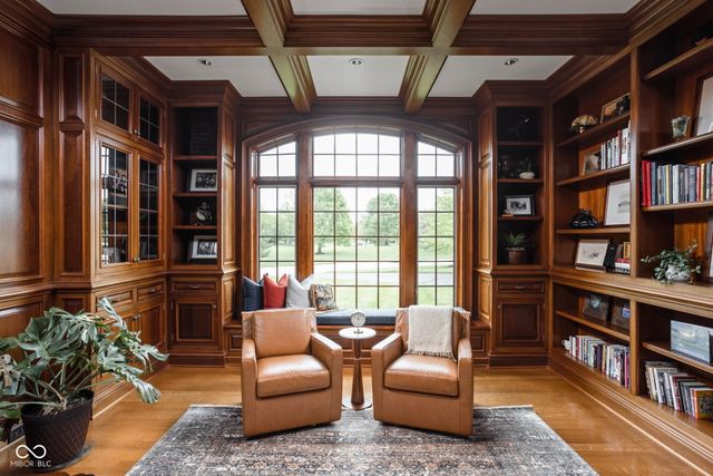 42 Monahan Road, Zionsville, IN 46077