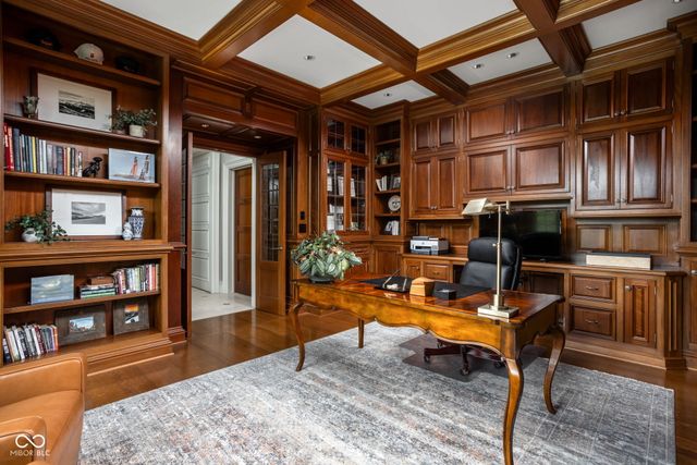 42 Monahan Road, Zionsville, IN 46077