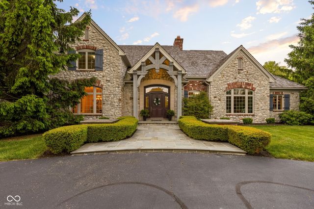 42 Monahan Road, Zionsville, IN 46077