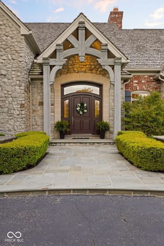 42 Monahan Road, Zionsville, IN 46077
