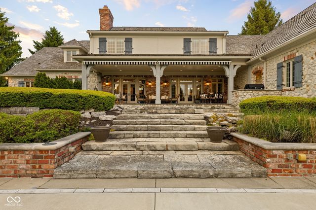 42 Monahan Road, Zionsville, IN 46077