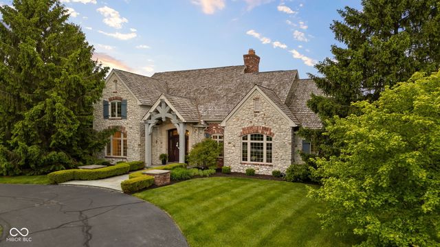 42 Monahan Road, Zionsville, IN 46077