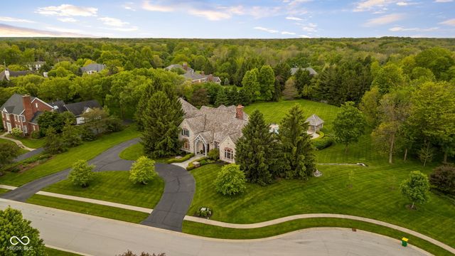 42 Monahan Road, Zionsville, IN 46077
