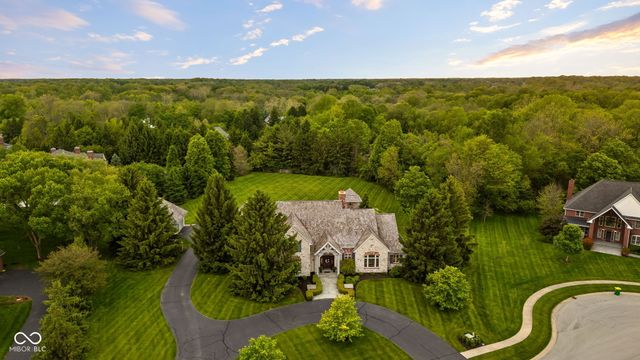 42 Monahan Road, Zionsville, IN 46077