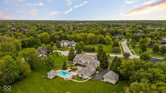42 Monahan Road, Zionsville, IN 46077
