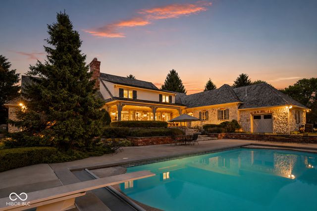42 Monahan Road, Zionsville, IN 46077