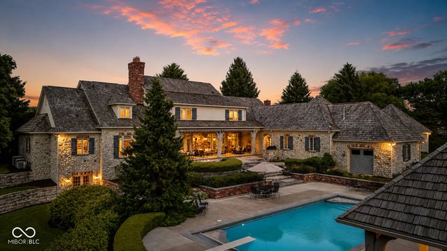 42 Monahan Road, Zionsville, IN 46077