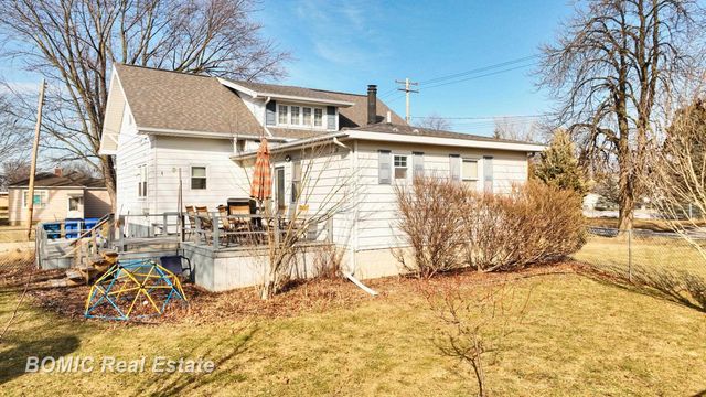 906 Mulholland Street, Hampton Twp, MI 48708