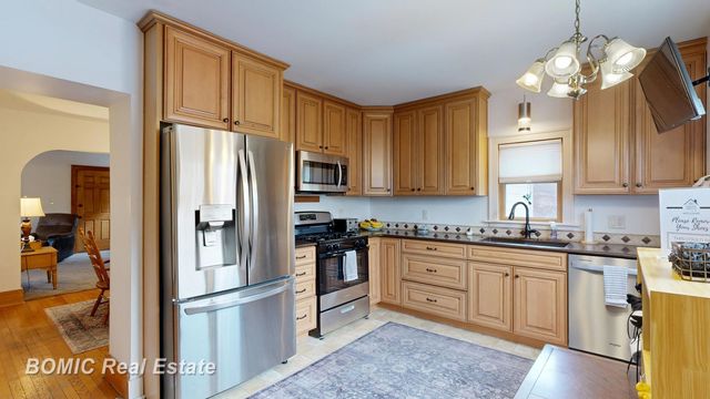 906 Mulholland Street, Hampton Twp, MI 48708