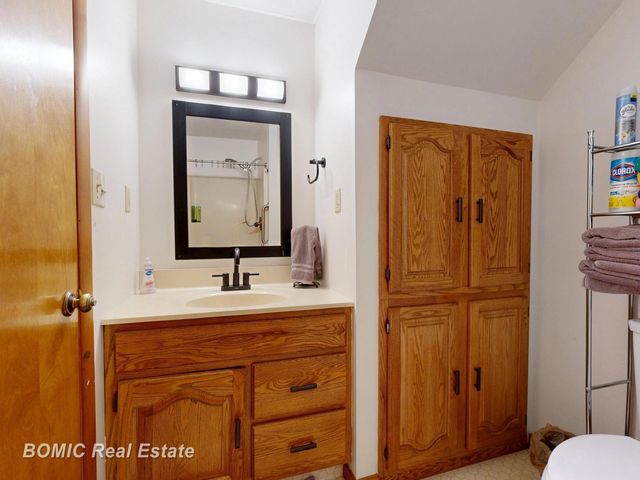 906 Mulholland Street, Hampton Twp, MI 48708