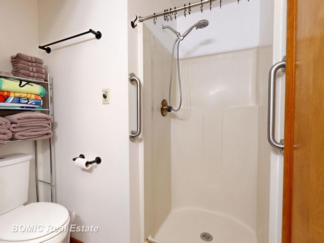 906 Mulholland Street, Hampton Twp, MI 48708