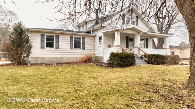 906 Mulholland Street, Hampton Twp, MI 48708