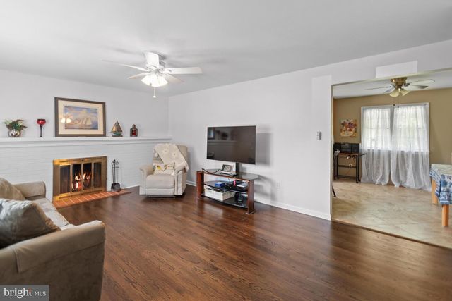 4010 OVERLOOK DR, Ellicott City, MD 21043