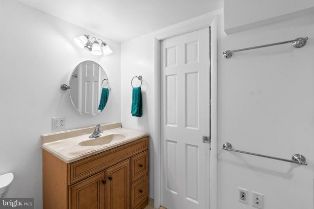 4010 OVERLOOK DR, Ellicott City, MD 21043