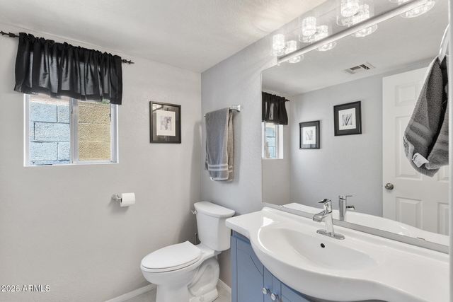 3947 W WHISPERING WIND Drive, Glendale, AZ 85310