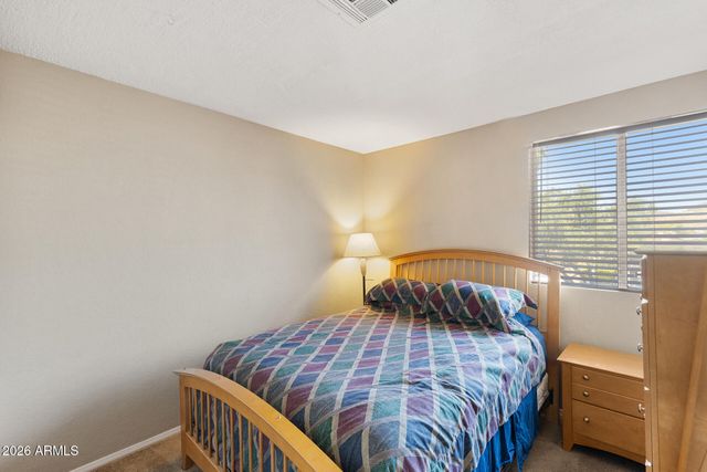 3947 W WHISPERING WIND Drive, Glendale, AZ 85310