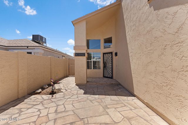 3947 W WHISPERING WIND Drive, Glendale, AZ 85310
