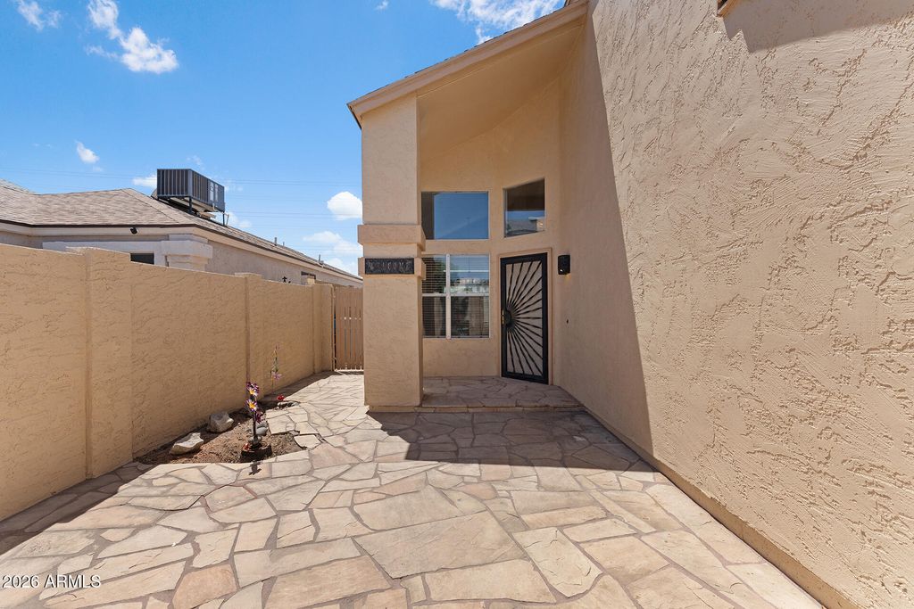 3947 W WHISPERING WIND Drive, Glendale, AZ 85310 — photo 3